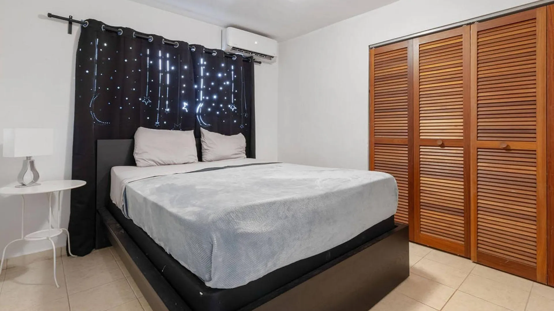 Vakantiehuis Beach House Malaga-Pool-Bbq San Juan Puerto Rico
